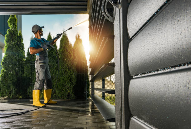 Best Deck Pressure Washing  in K I Sawyer, MI